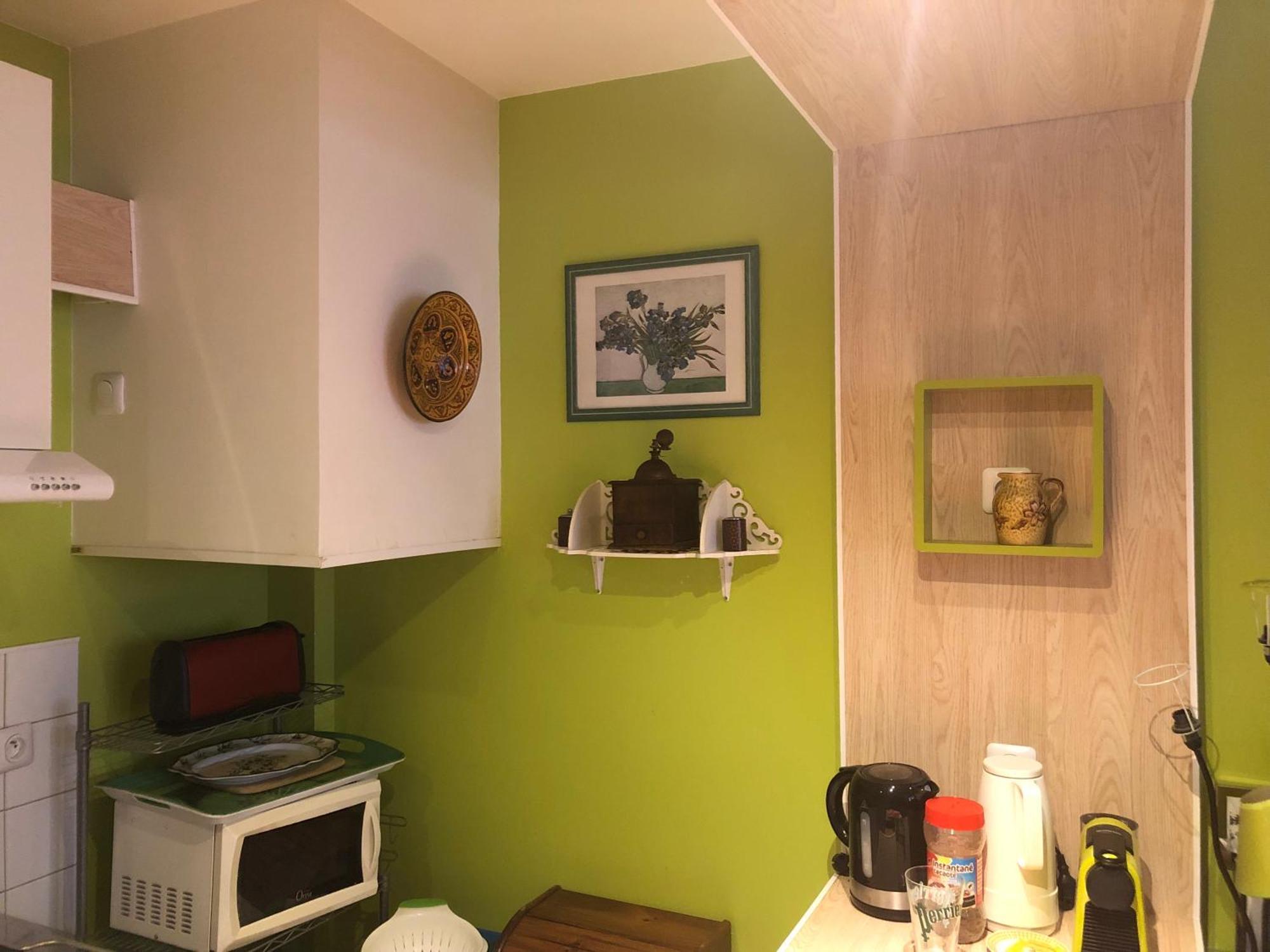 Apartamento Métro Pigalle,Garçonnière 25 m2, 3 per, cabarets théâtres,restaurants,tout confort París Exterior foto