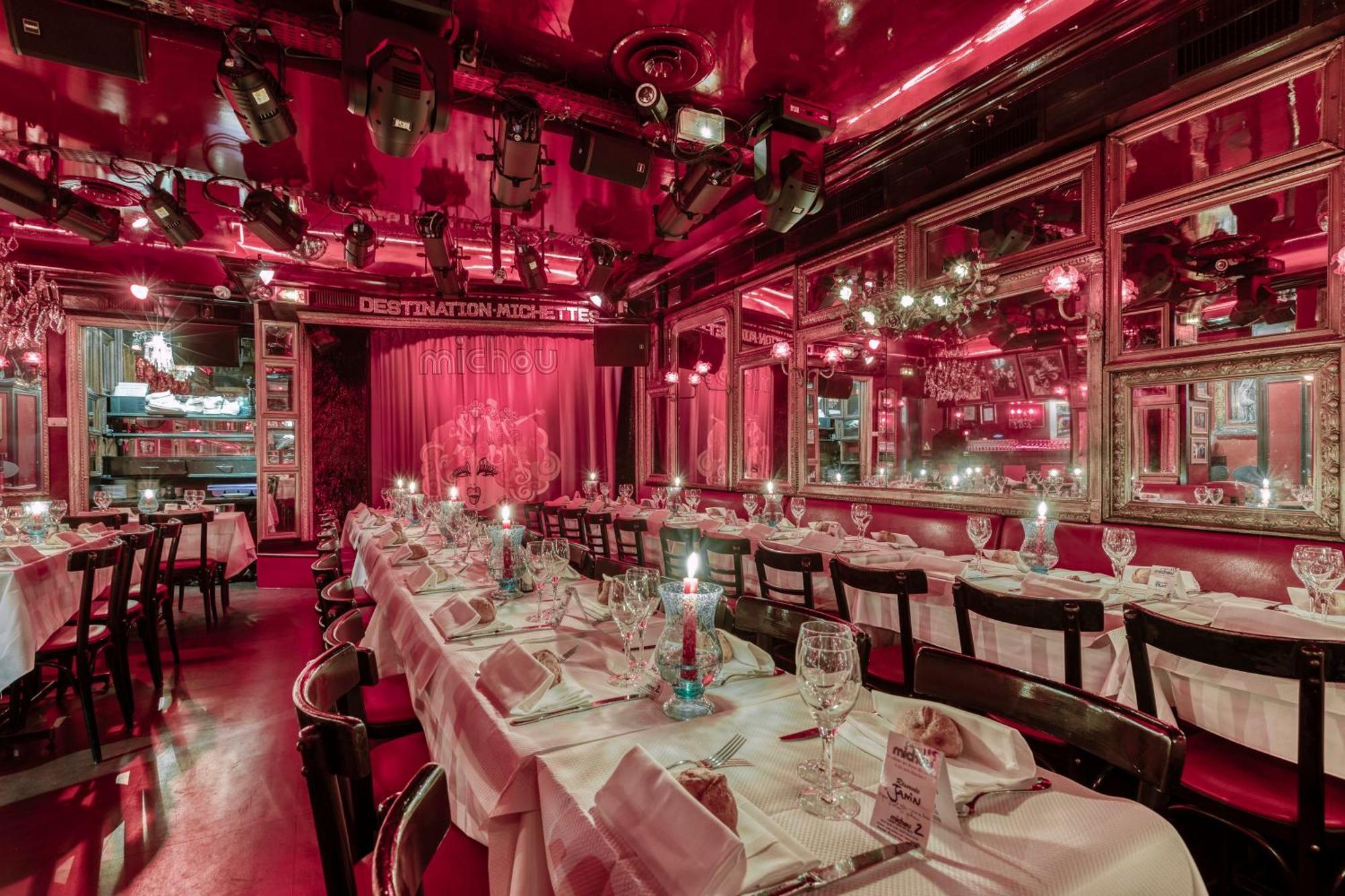 Métro Pigalle,Garçonnière 25 m2, 3 per, cabarets théâtres,restaurants,tout confort París Exterior foto