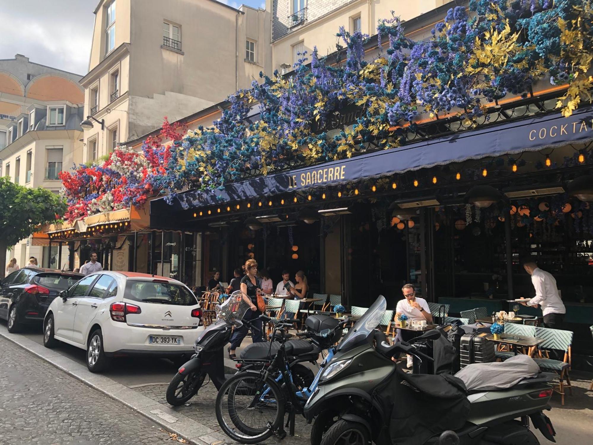 Apartamento Métro Pigalle,Garçonnière 25 m2, 3 per, cabarets théâtres,restaurants,tout confort París Exterior foto